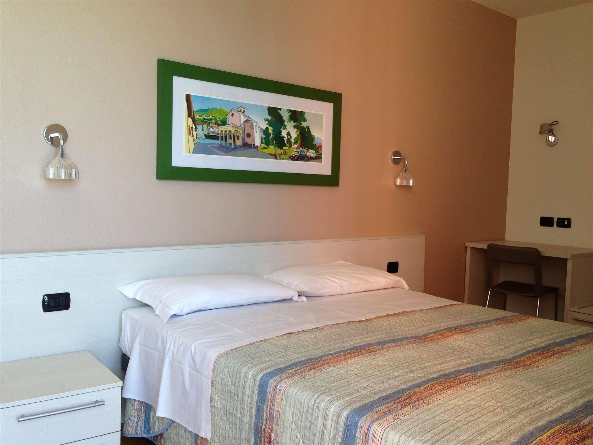 Residence Cafelicita - Promotion - Apartments Lake View - Infinity Pool - Jacuzzi Gravedona Ngoại thất bức ảnh
