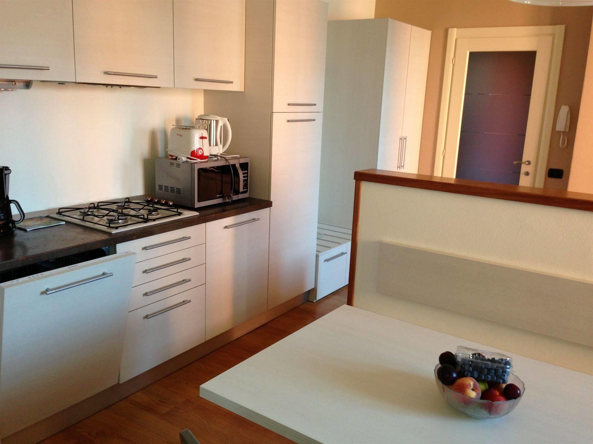 Residence Cafelicita - Promotion - Apartments Lake View - Infinity Pool - Jacuzzi Gravedona Ngoại thất bức ảnh